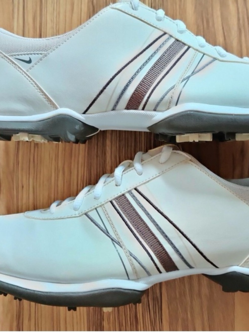 Nike White and Brown Women's Golf Shoes